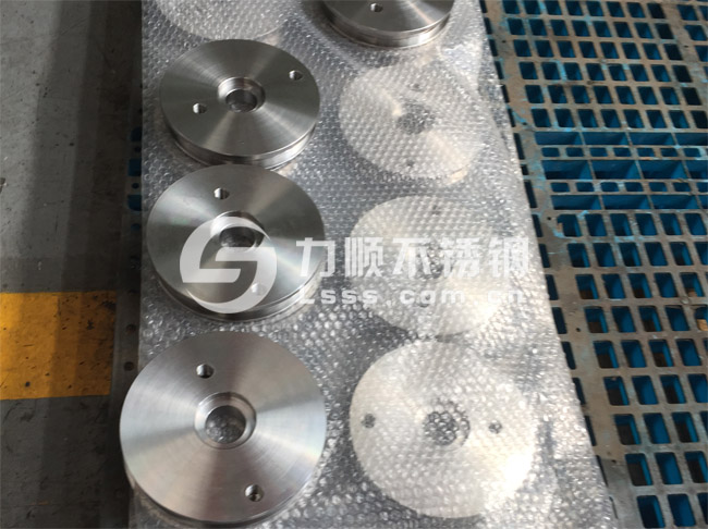 無(wú)錫304不銹鋼法蘭盤_非標(biāo)定